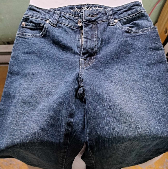 Woman Jeans - Picture 2 of 6